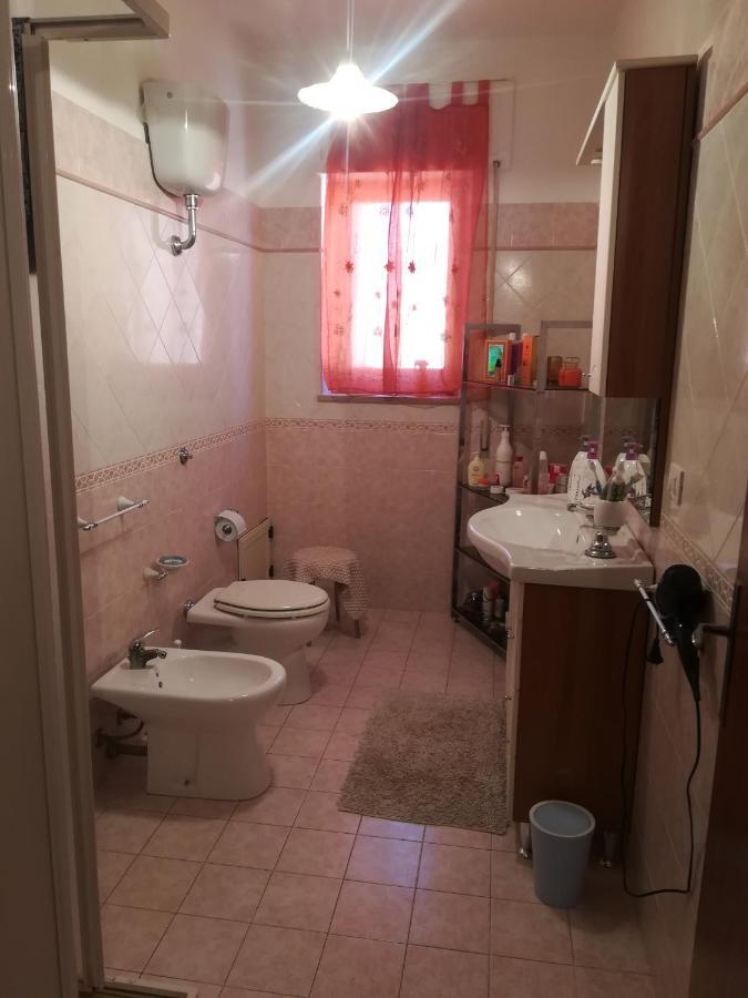 オリスターノ Domus Aurea Bed & Breakfast エクステリア 写真