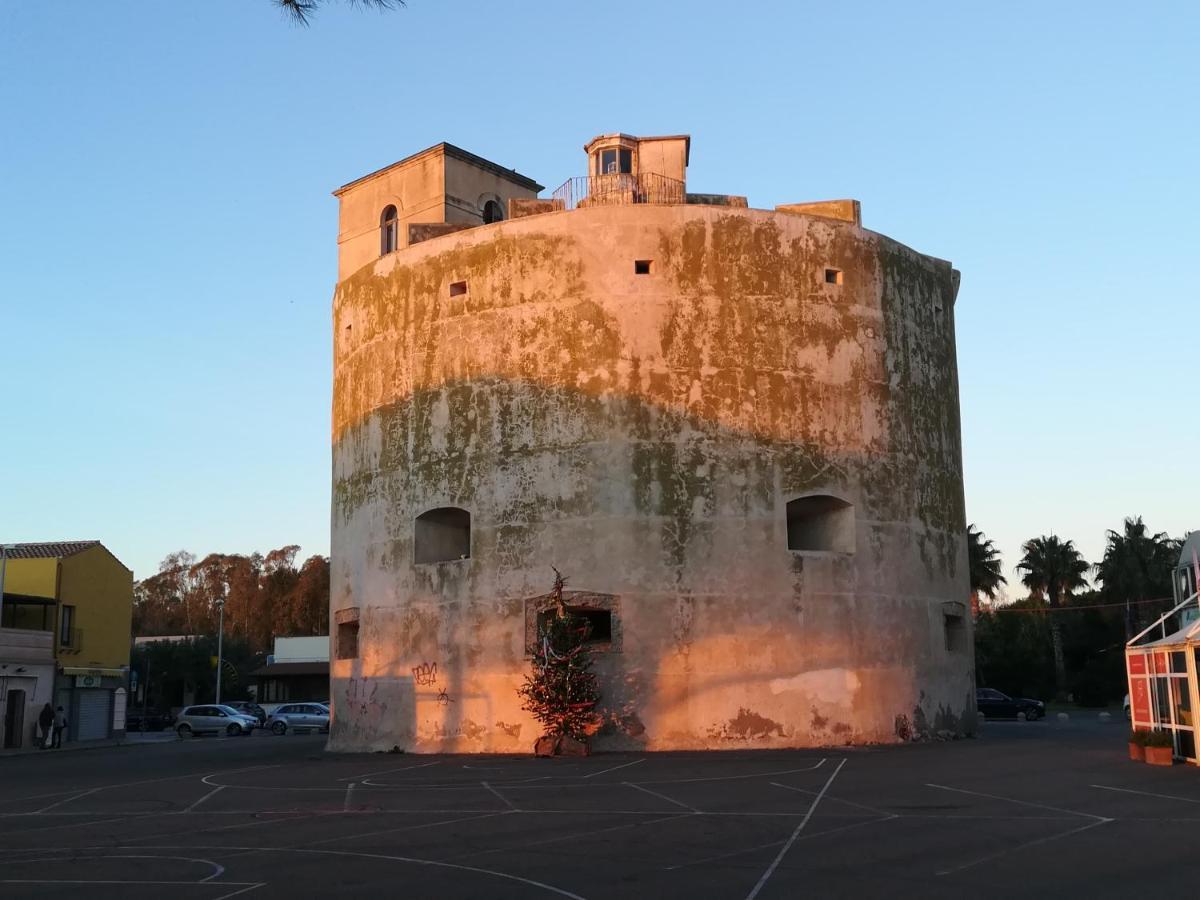 オリスターノ Domus Aurea Bed & Breakfast エクステリア 写真